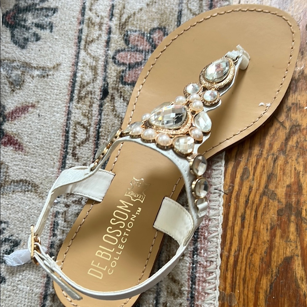 Elegant Women's Sandals with Gemstone Embellishments.  New w box!